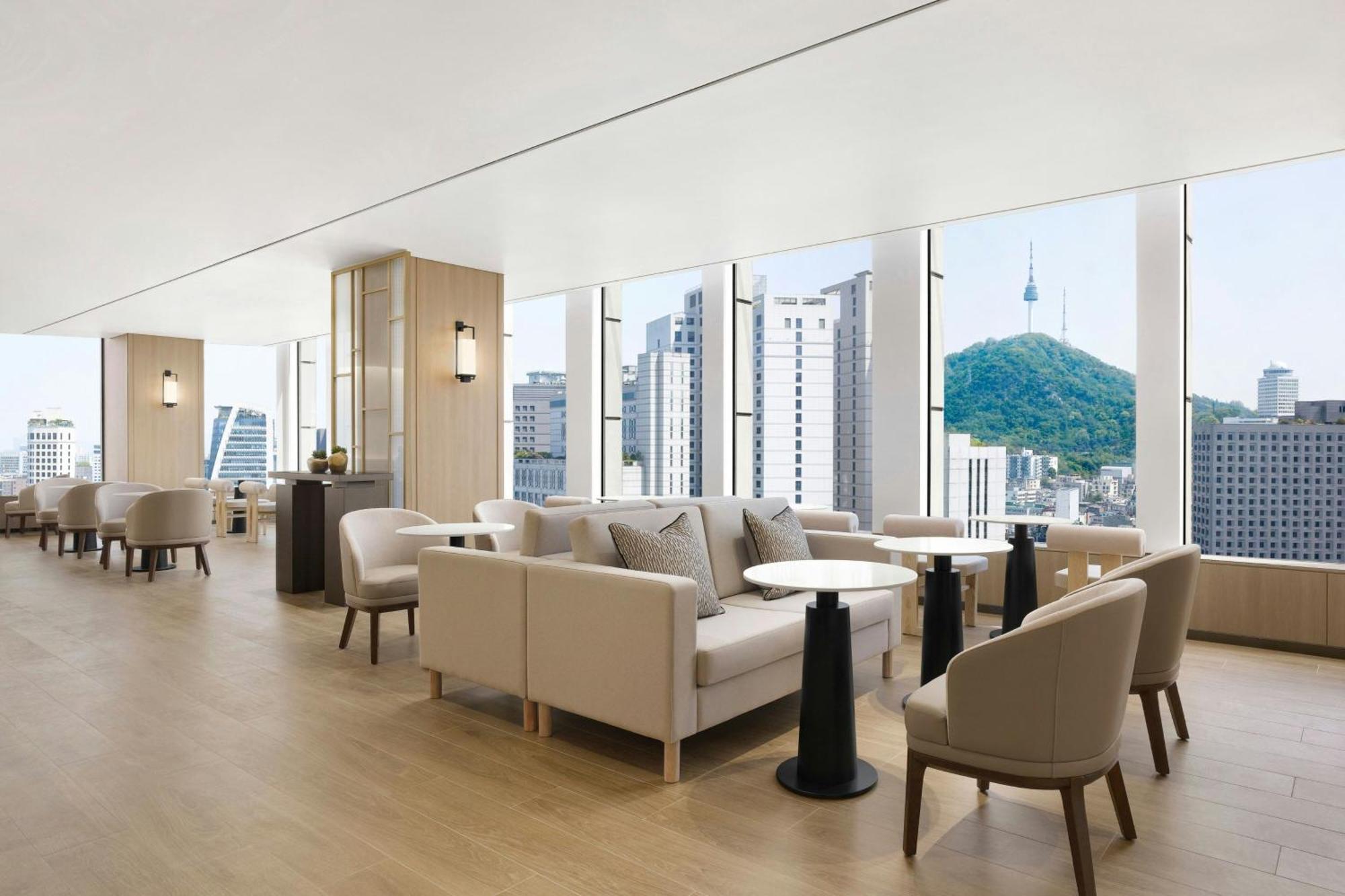 Courtyard By Marriott Namdaemun Hotel 4*